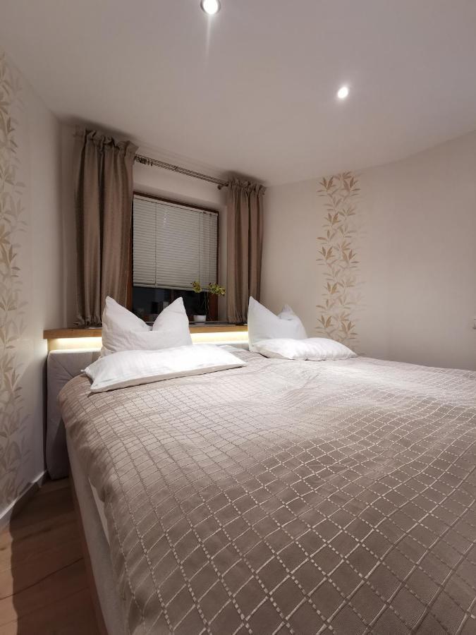 Ferienwohnung Und Pension Guertler Mohlsdorf Exteriör bild