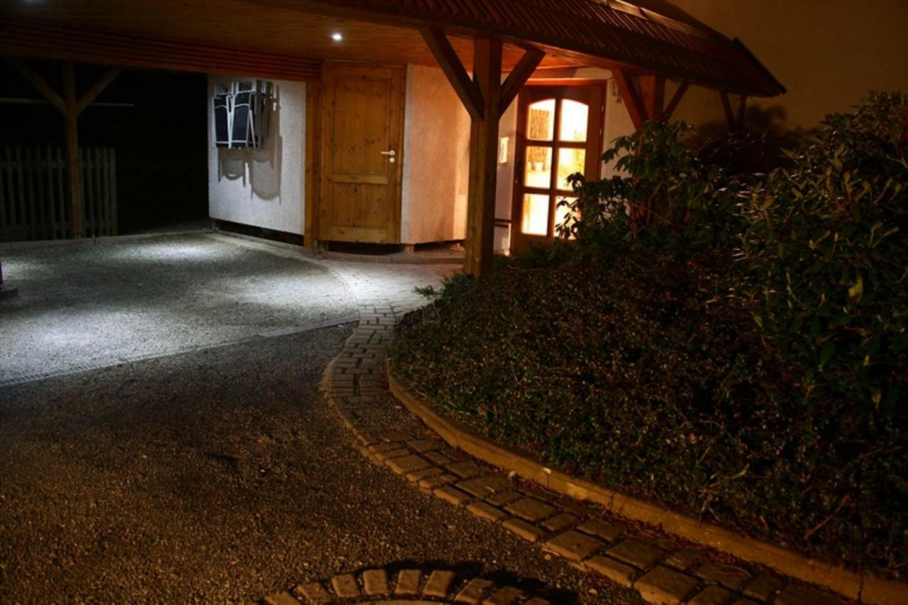 Ferienwohnung Und Pension Guertler Mohlsdorf Exteriör bild